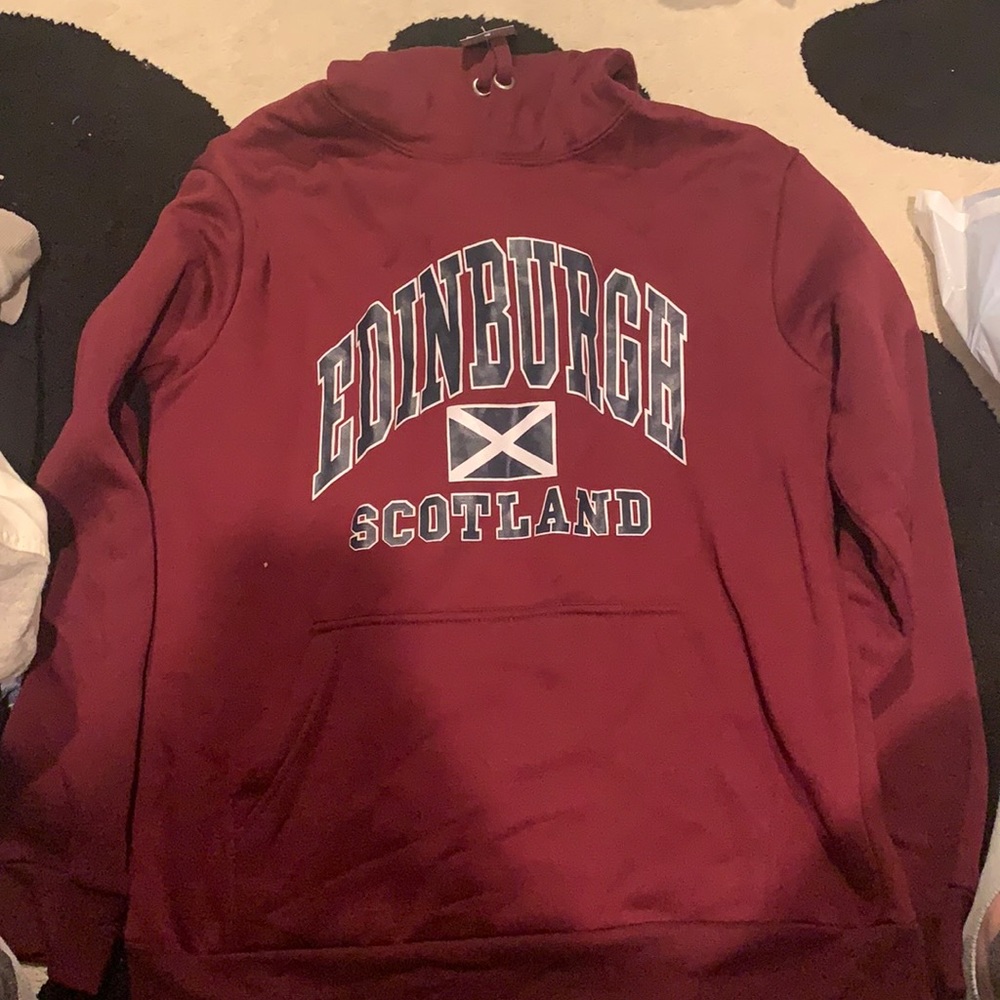 Edinburgh Scotland Sweatshirt. Size Large